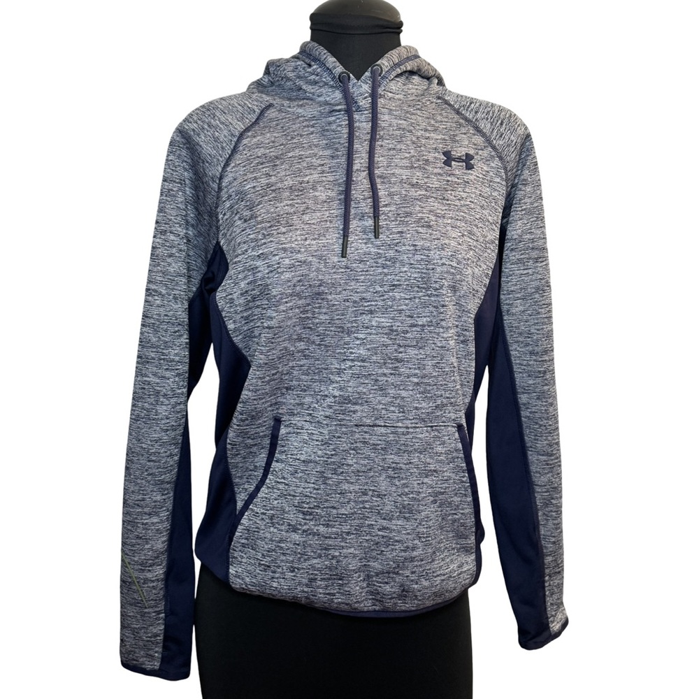 Under Armour Women’s Small Fleece Pullover with Hoodie
